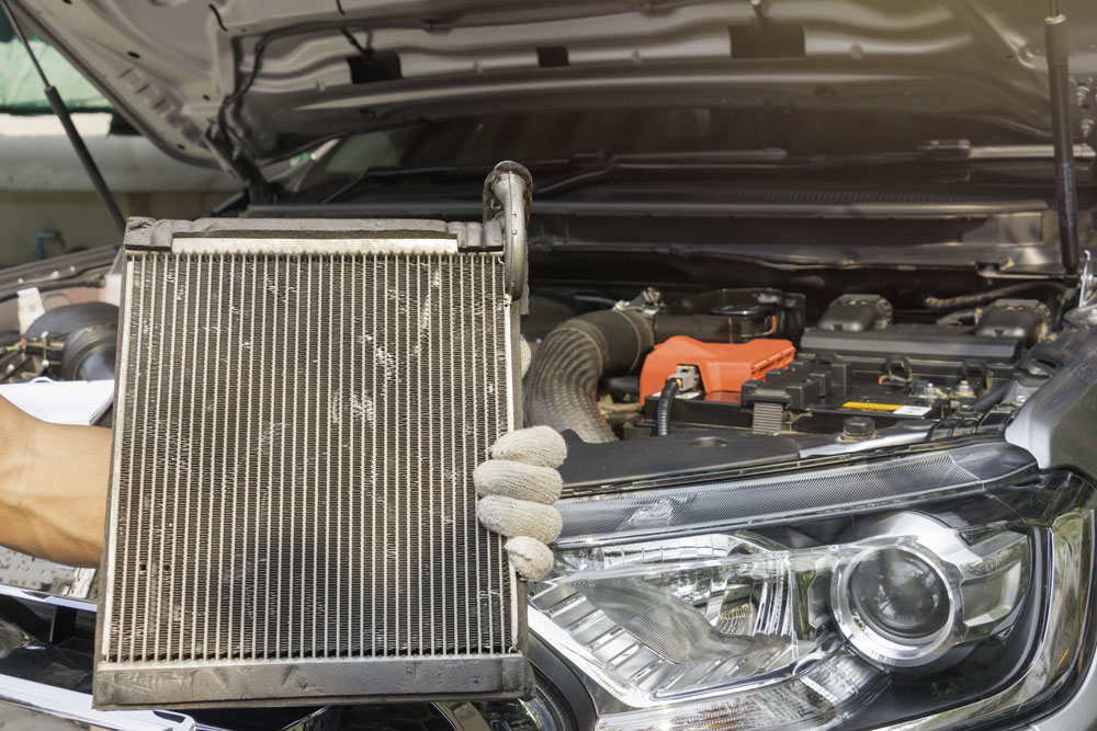 How Long Does a Radiator Last in a Car: Essential Lifespan Insights